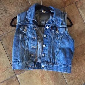 Levi’s cutoff jean jacket